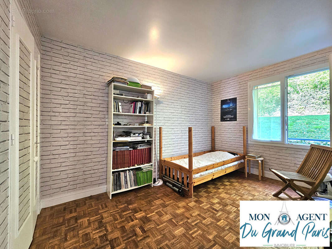 Appartement à JOUY-EN-JOSAS