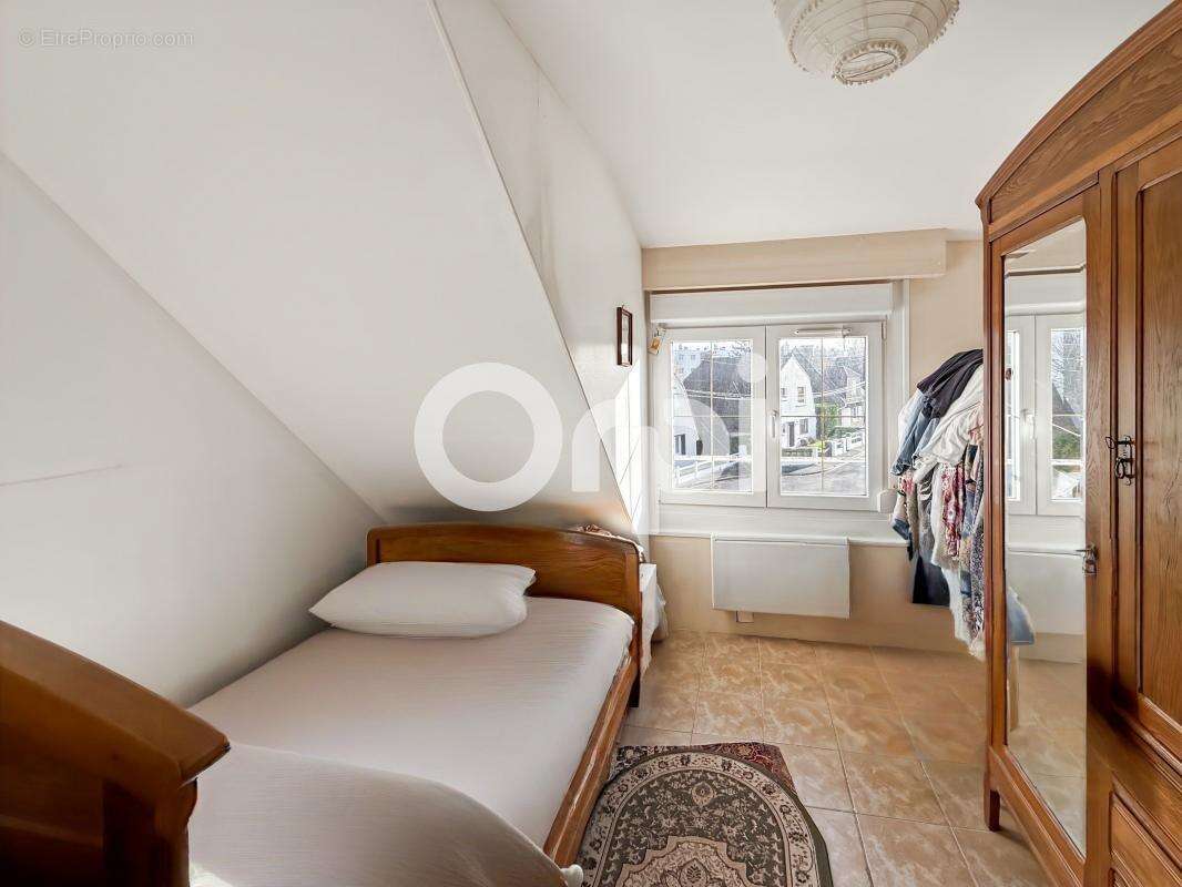 Maison à SAINT-MARTIN-BOULOGNE