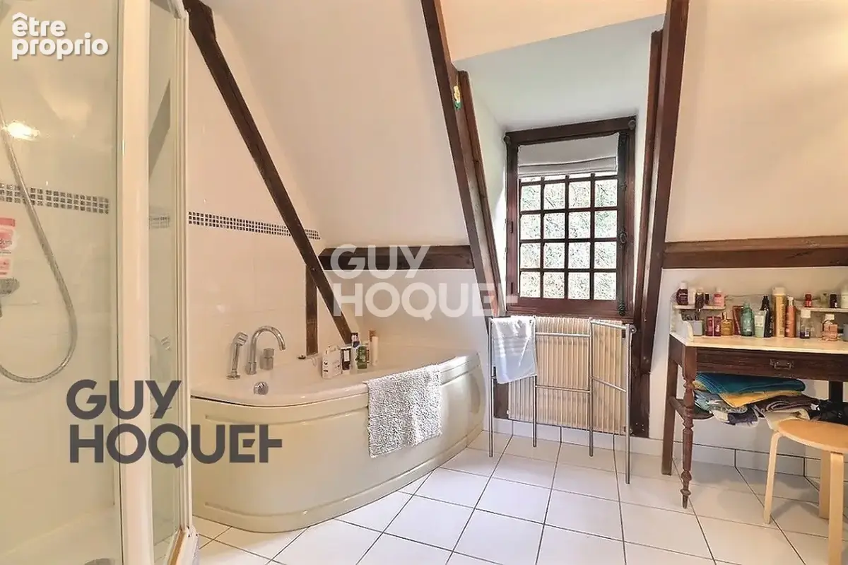 10 km de Bernay,  tous commerces à proximité de la maison - photo 10