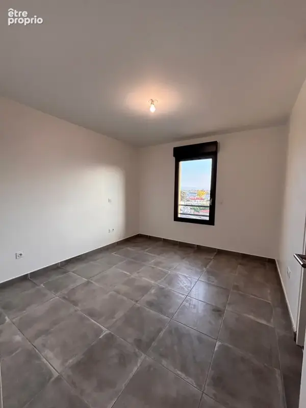 Appartement recent de type 2 + garage a tain l'hermitage - photo 5