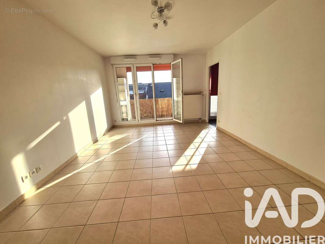 Photo 3 - Appartement à SAINT-DENIS