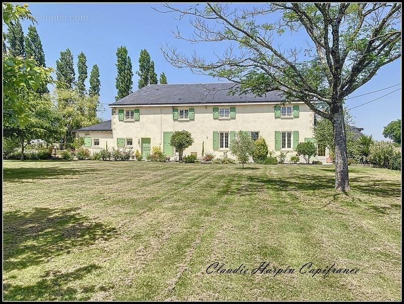Maison à AIRVAULT