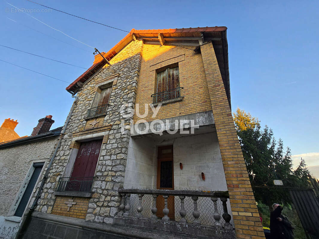 Maison à MILLY-LA-FORET