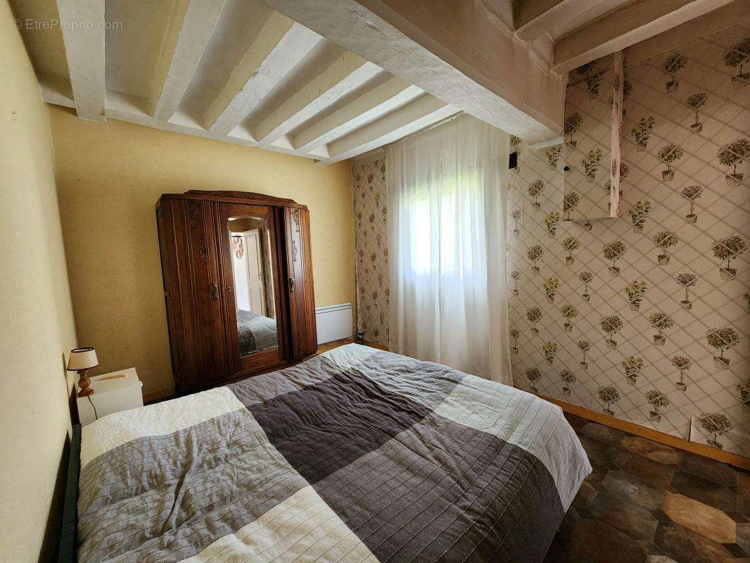 Maison à CORMENON