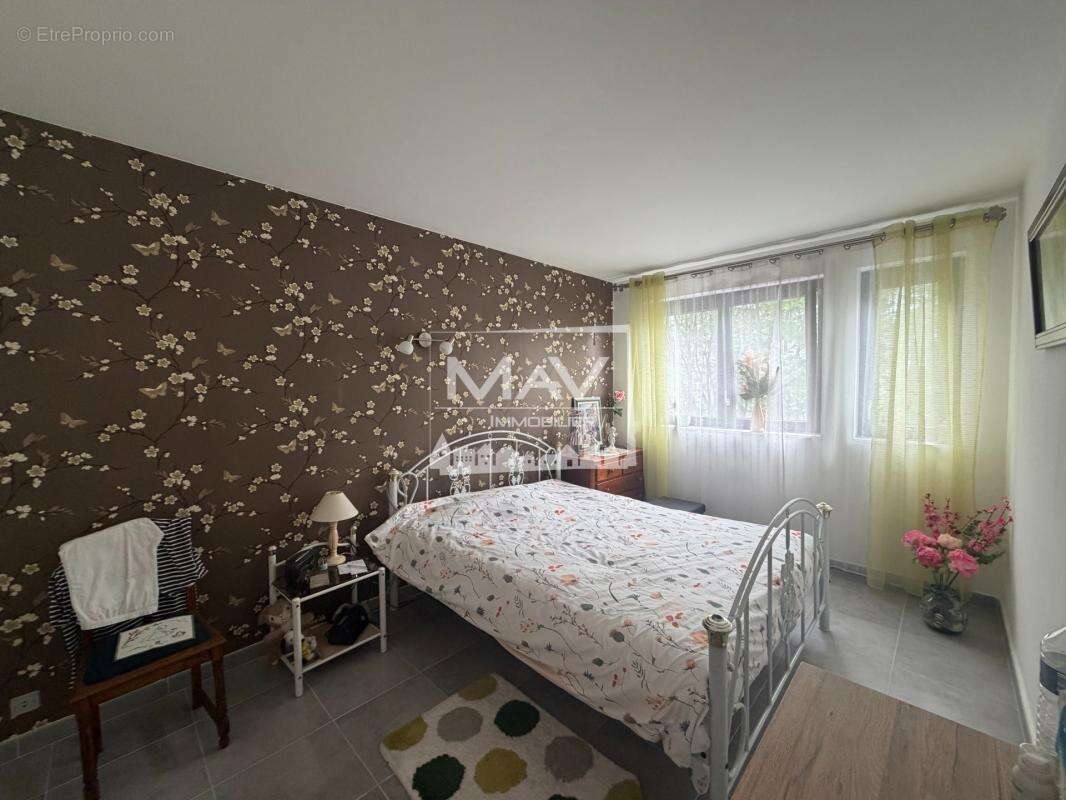 Appartement 73 m² à Tourcoing  - photo 7