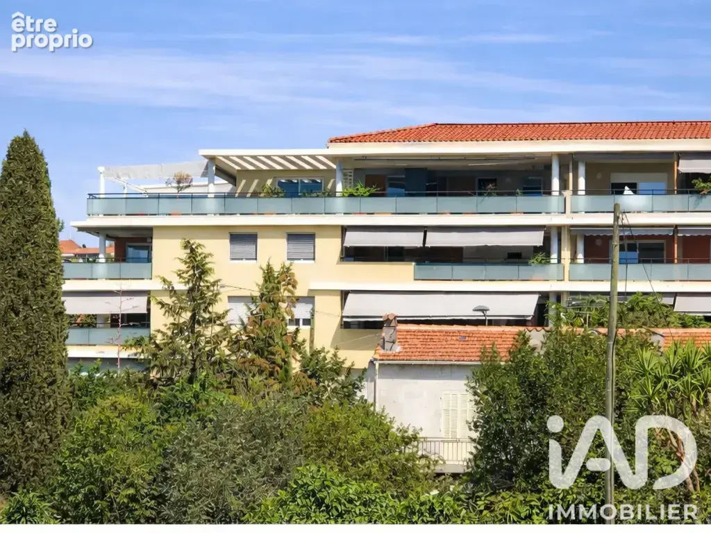 Photo 1 - Appartement à SAINT-RAPHAEL