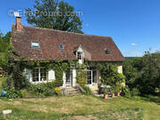 Maison à SAINT-VICTOR-DE-RENO