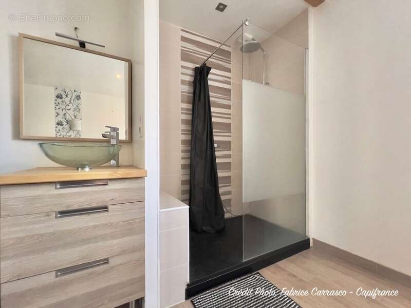 Maison à SAINT-BONNET-PRES-RIOM