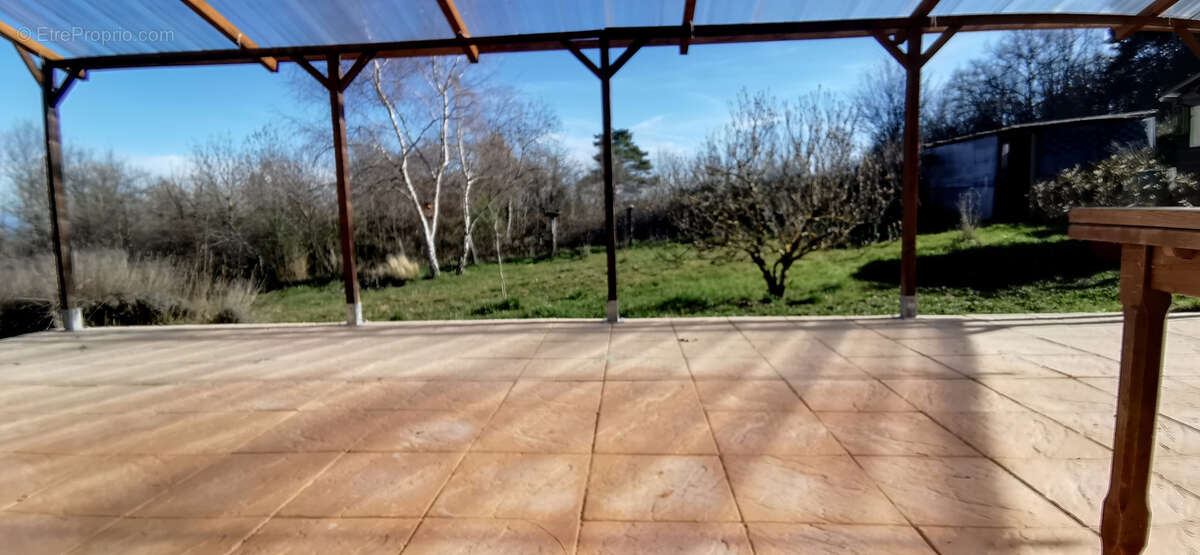 Maison à CHATELGUYON