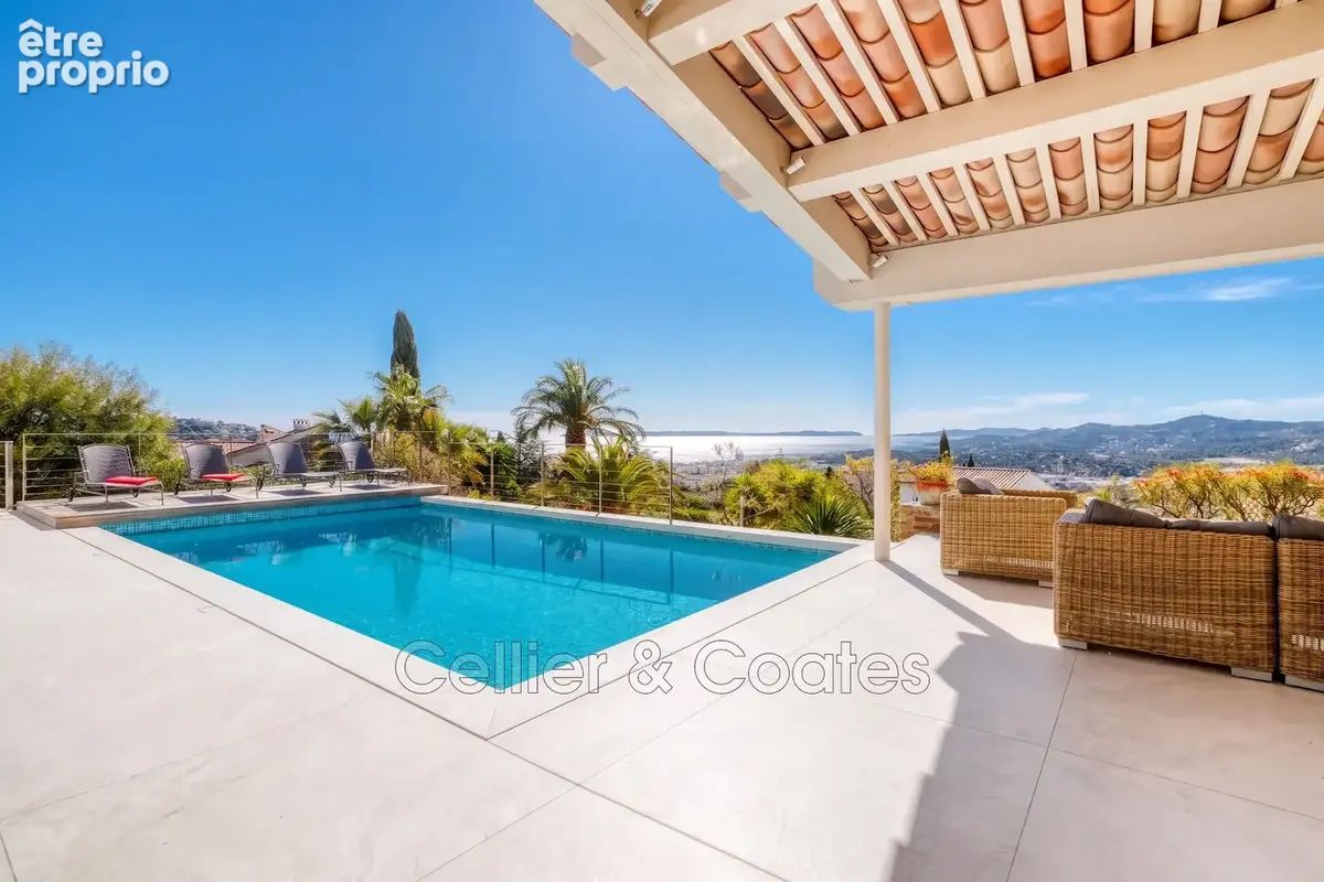 Maison 6 pièces 204 m² à vendre à Bormes-Les-Mimosas (83230) - photo 2