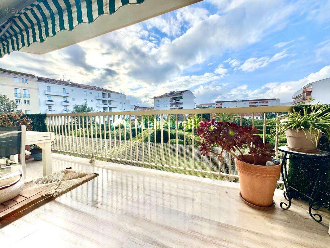 Appartement à SAINT-RAPHAEL