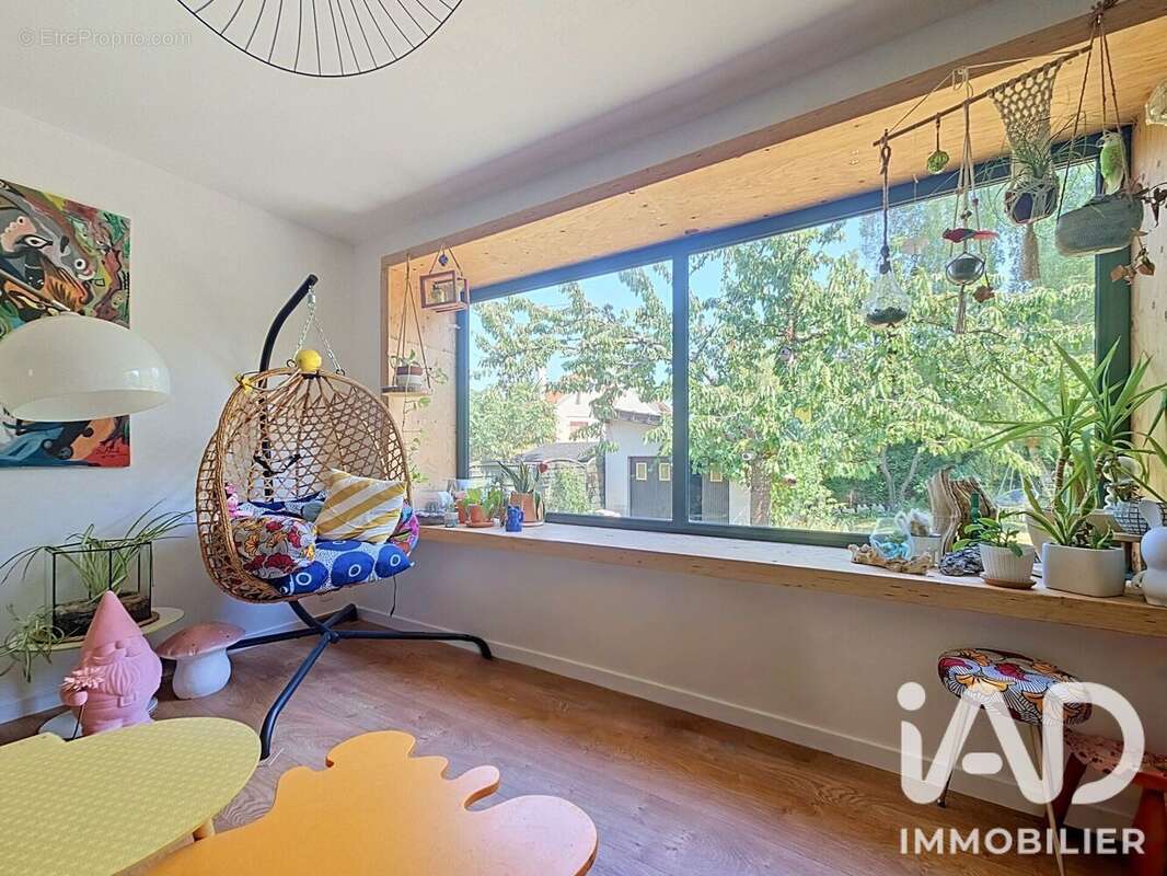 Maison 102 m² à Champs-Sur-Marne  - photo 6