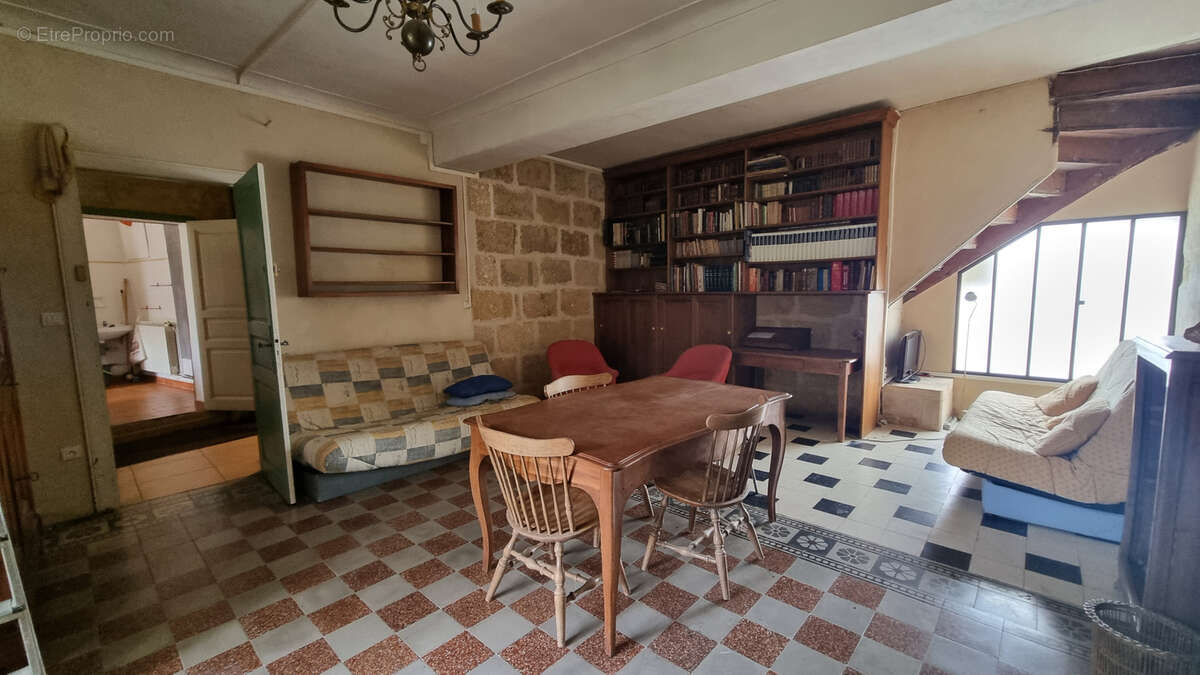 Maison à COMPS