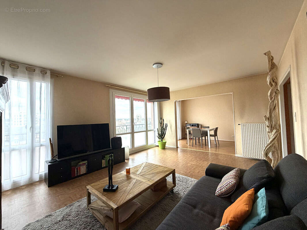 Appartement à MONTLUCON