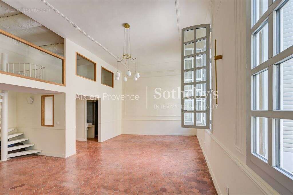 Appartement à AIX-EN-PROVENCE