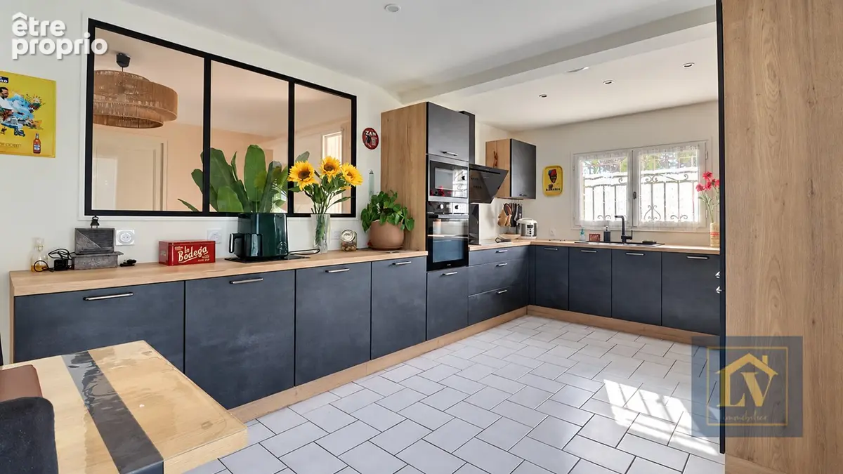 Grande maison familiale de 6 pièces rénovée avec sous sol et jardin - photo 5