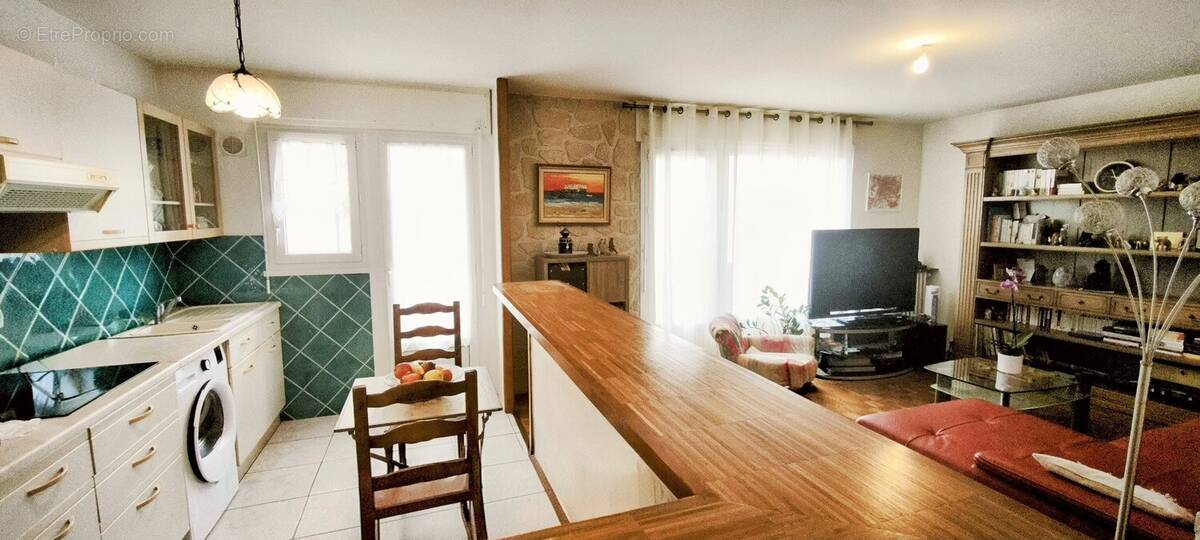 Appartement à MEYTHET