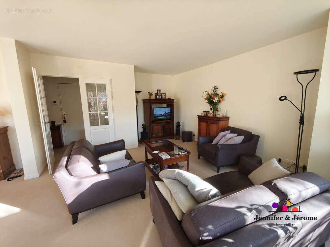 Appartement à ENGHIEN-LES-BAINS