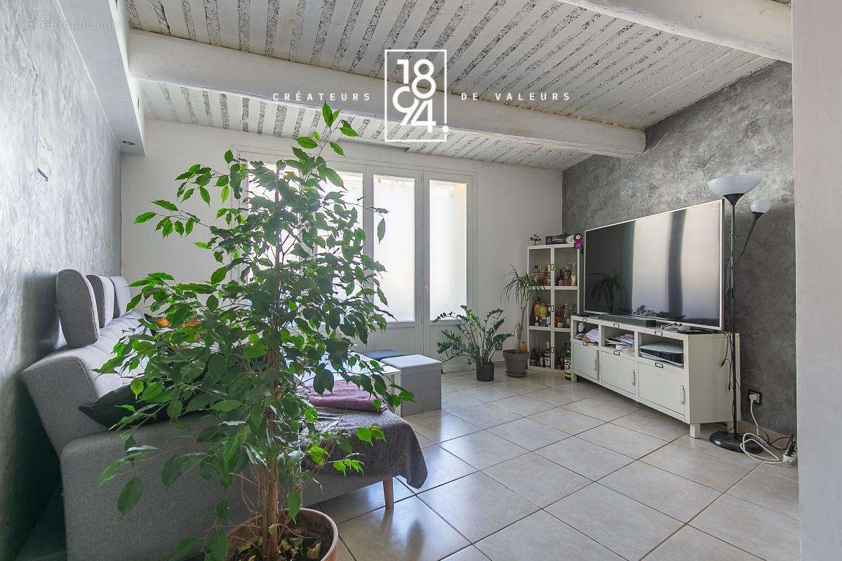 Maison à LANCON-PROVENCE