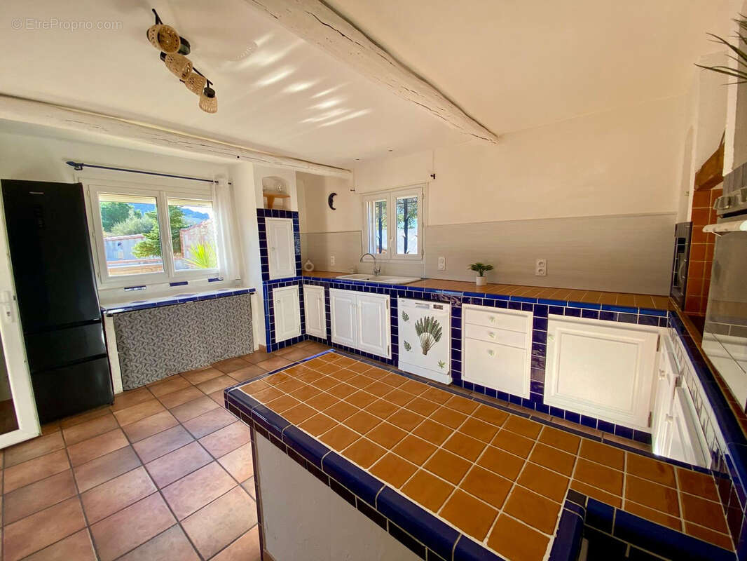 Maison à CASES-DE-PENE