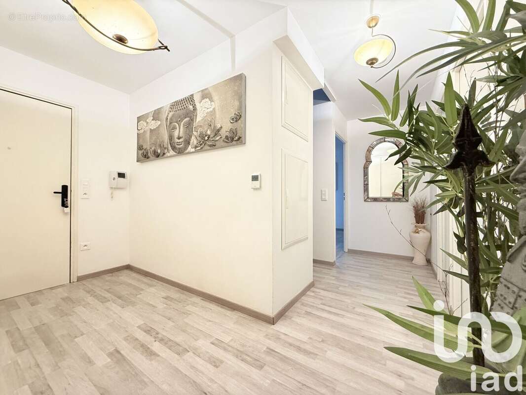 Photo 7 - Appartement à LAGNY-SUR-MARNE