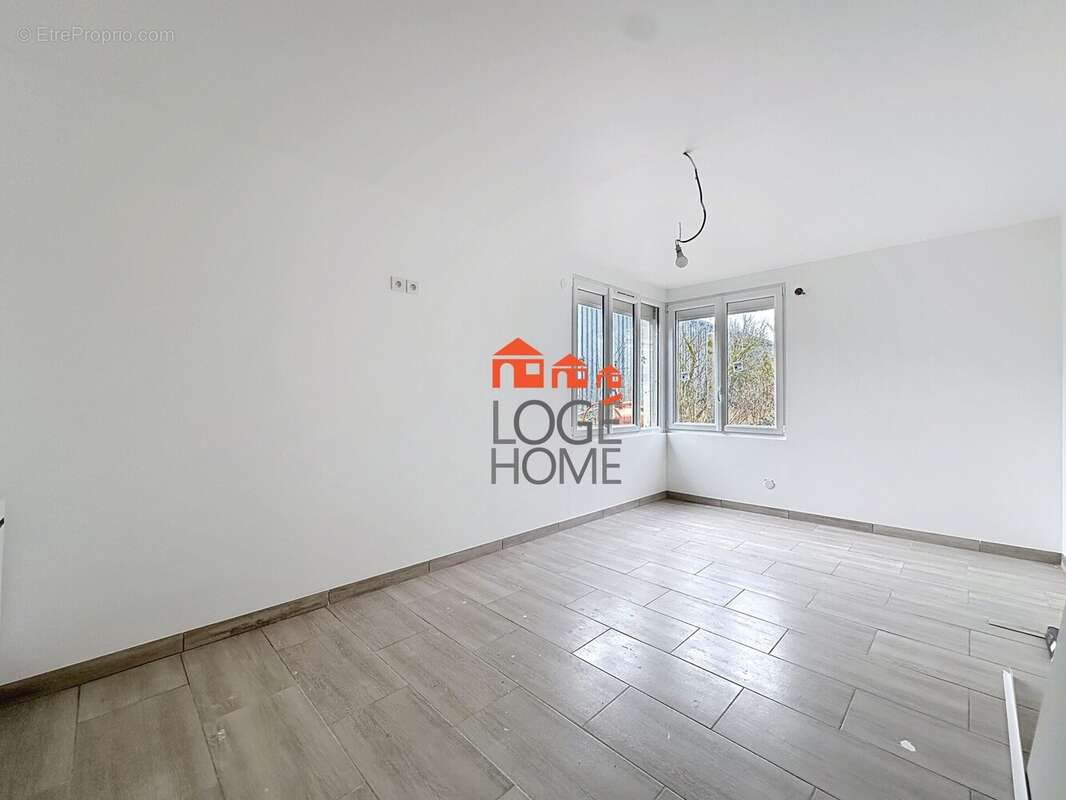 Maison à LOOS-EN-GOHELLE