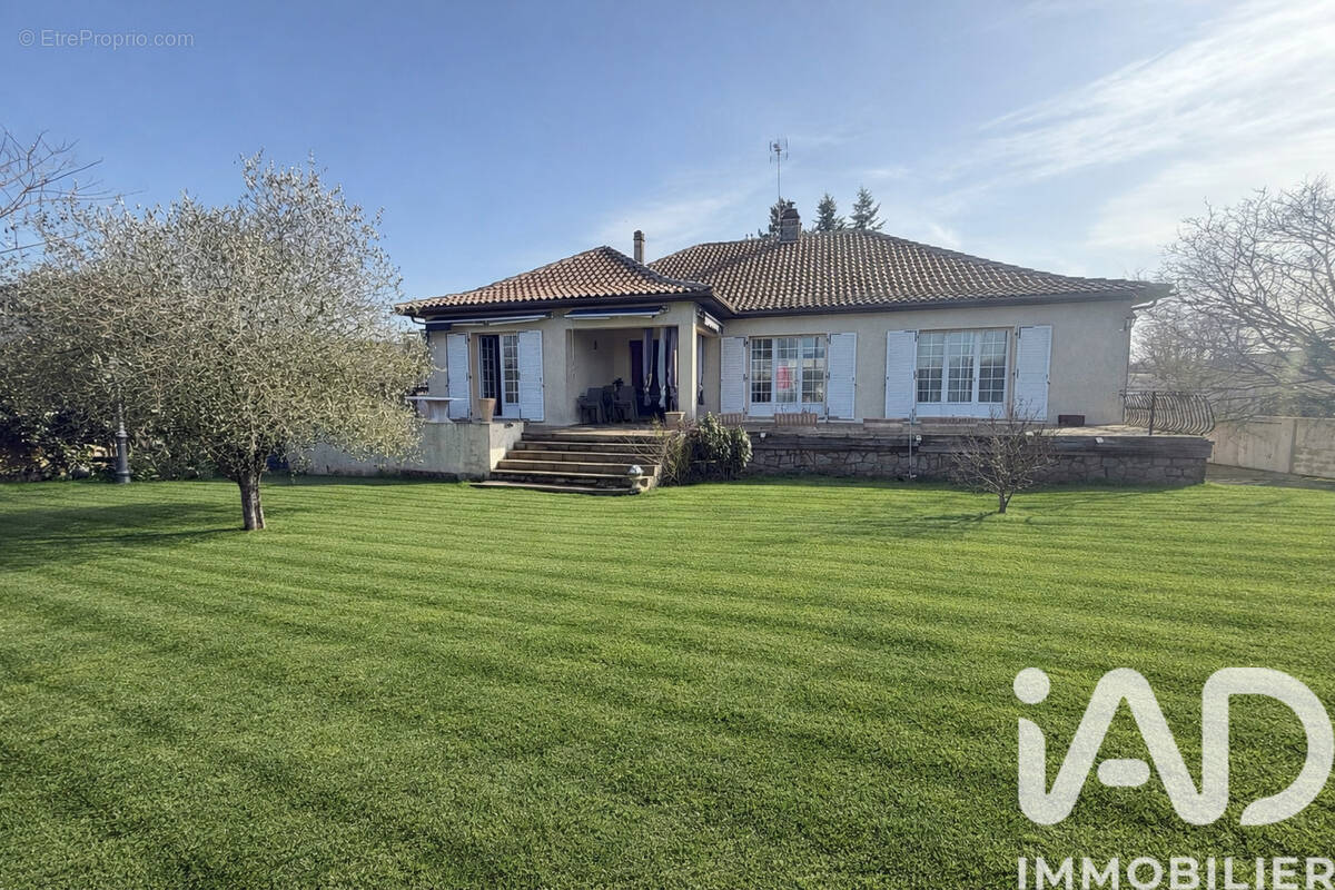 Photo 1 - Maison à LE TALLUD