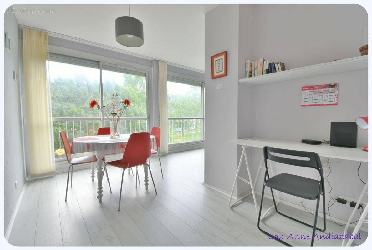 Appartement à MOURENX