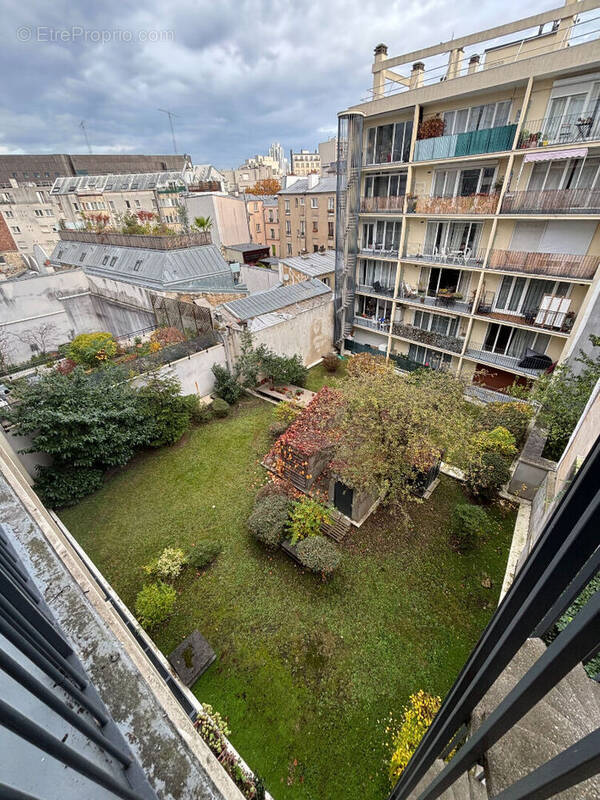 Appartement à PARIS-19E