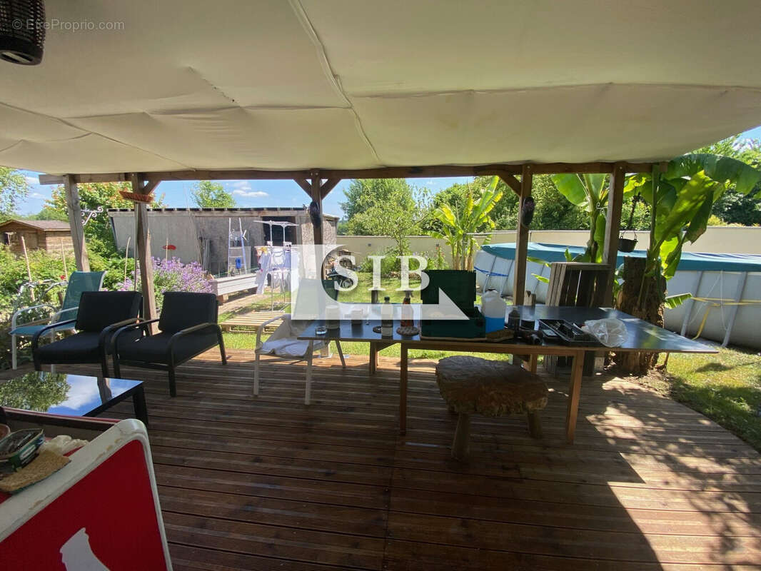 Maison à LEUVILLE-SUR-ORGE