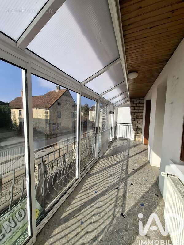 Maison 96 m² à Montigny-Sur-Aube  - photo 4