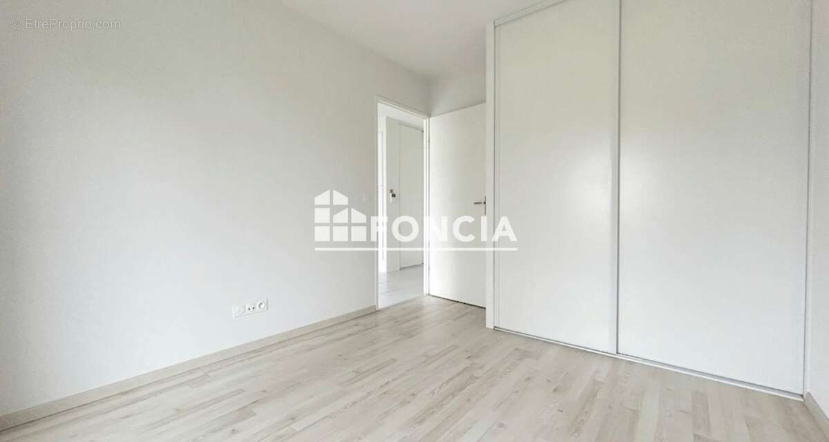 Appartement à TOSSE