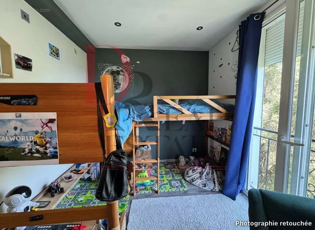 Appartement à CASTELLAR
