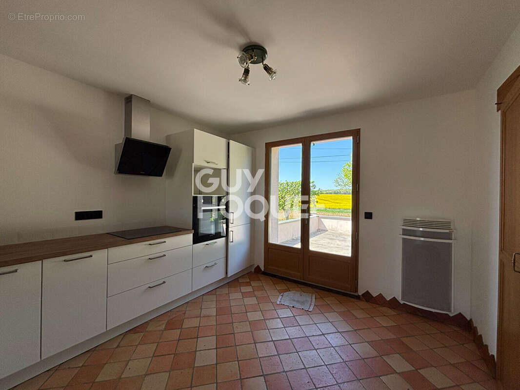 Maison à COURVILLE-SUR-EURE