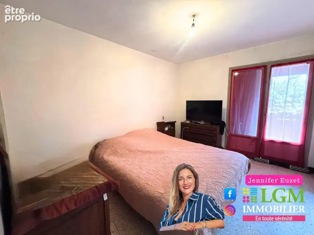 Appartement 83 m² + terrasse sans vis-à-vis – Lunel-Viel
À rénover –Petite copropriété - photo 4