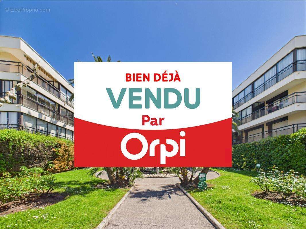 Appartement à MANDELIEU-LA-NAPOULE