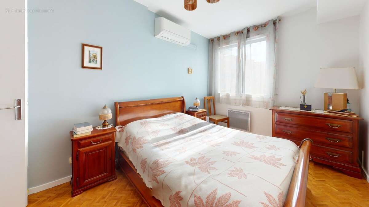 Appartement à LYON-8E