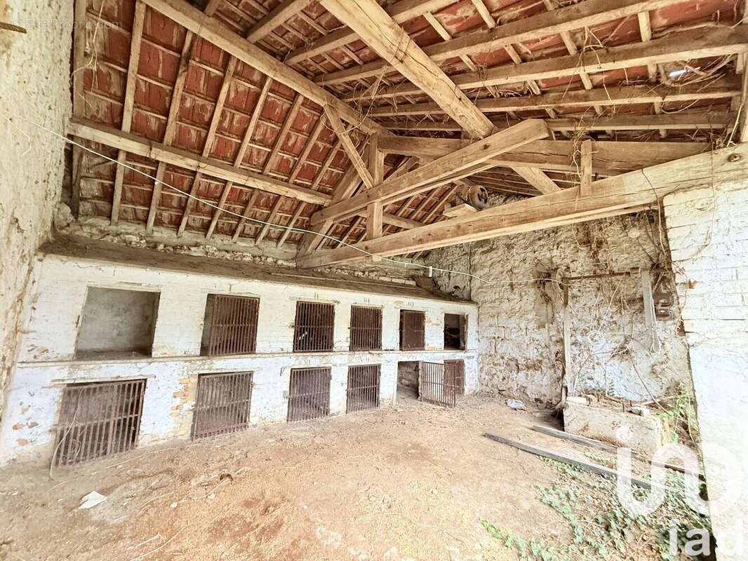 Photo 9 - Maison à CHATENAY-SUR-SEINE