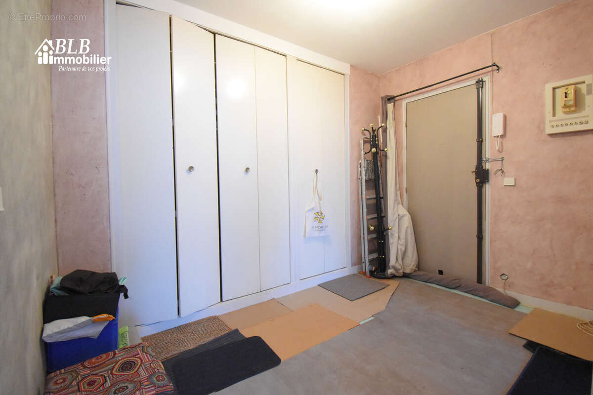 Appartement à ELANCOURT