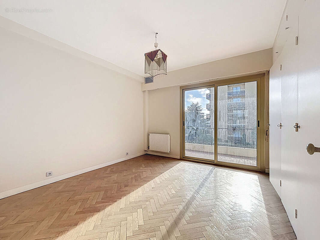 Appartement Cimiez 4 pièces 105 m2 avec une grande terrasse - photo 4