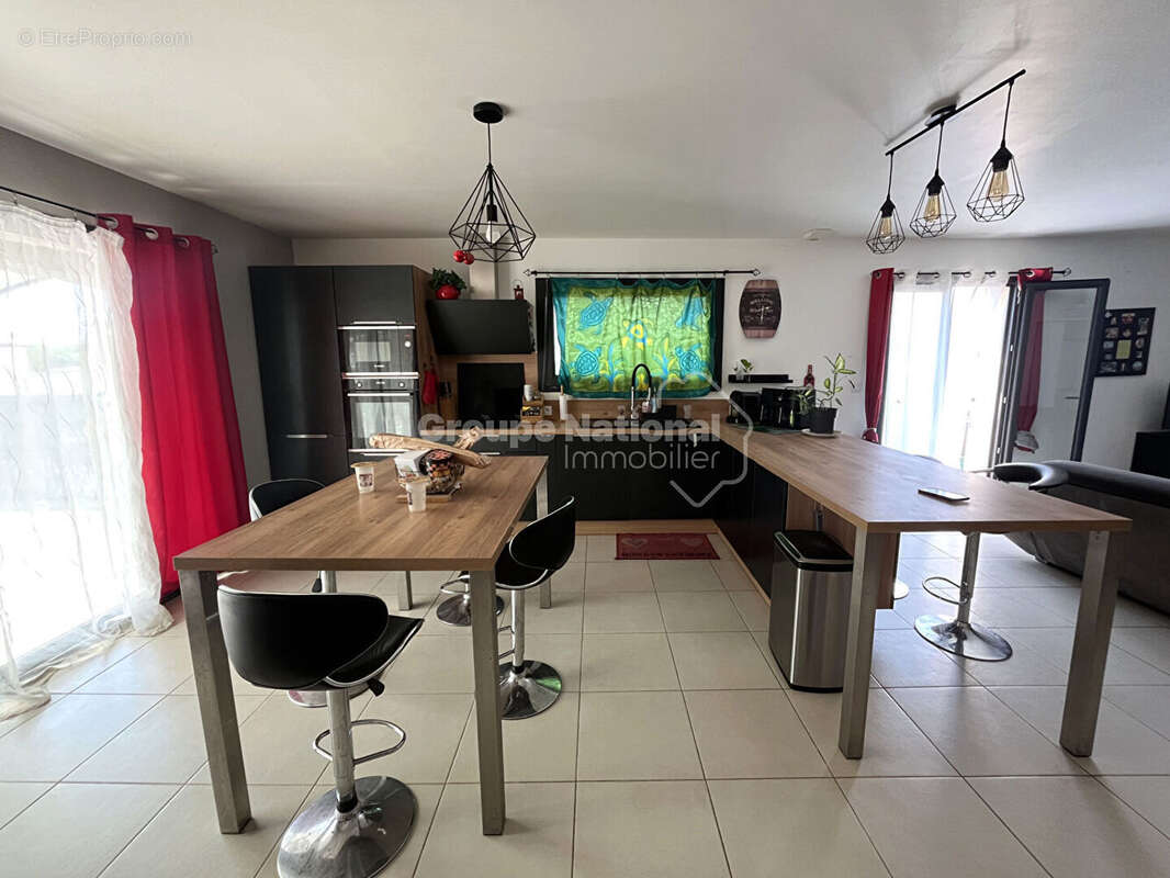 A vendre - camaret - maison recente - garage - jardin - photo 3