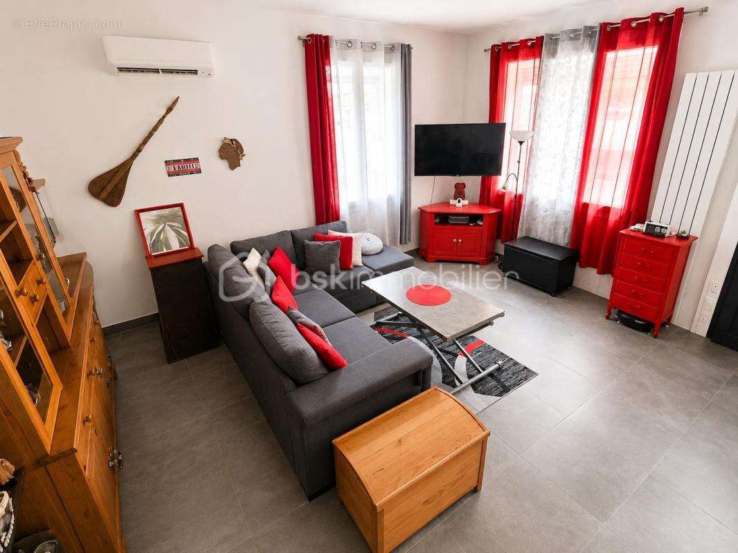 À vendre – maison familiale évolutive 130,50 m² – 4 chambres – 2 logements (t3 + t3) – jardin – terrasses – garage – toulon oues - photo 26