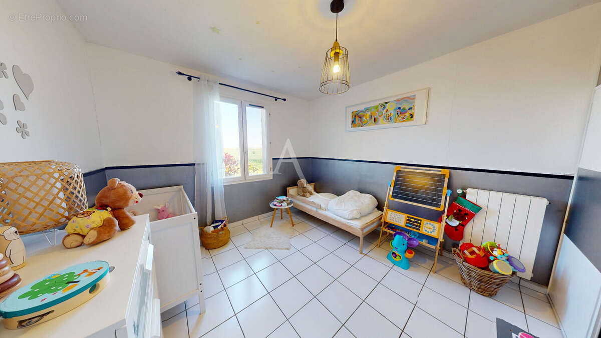 SAINT-LYS Maison T7 - 178m² parcelle de 1600m² - photo 10