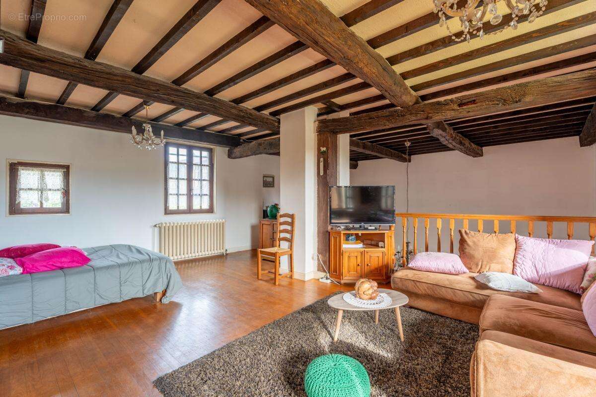 Maison à BULLY