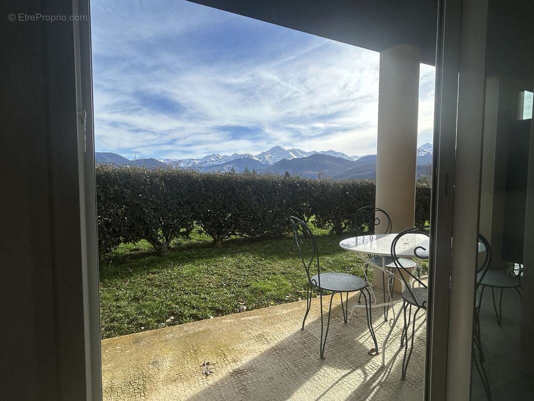 Appartement à POUZAC