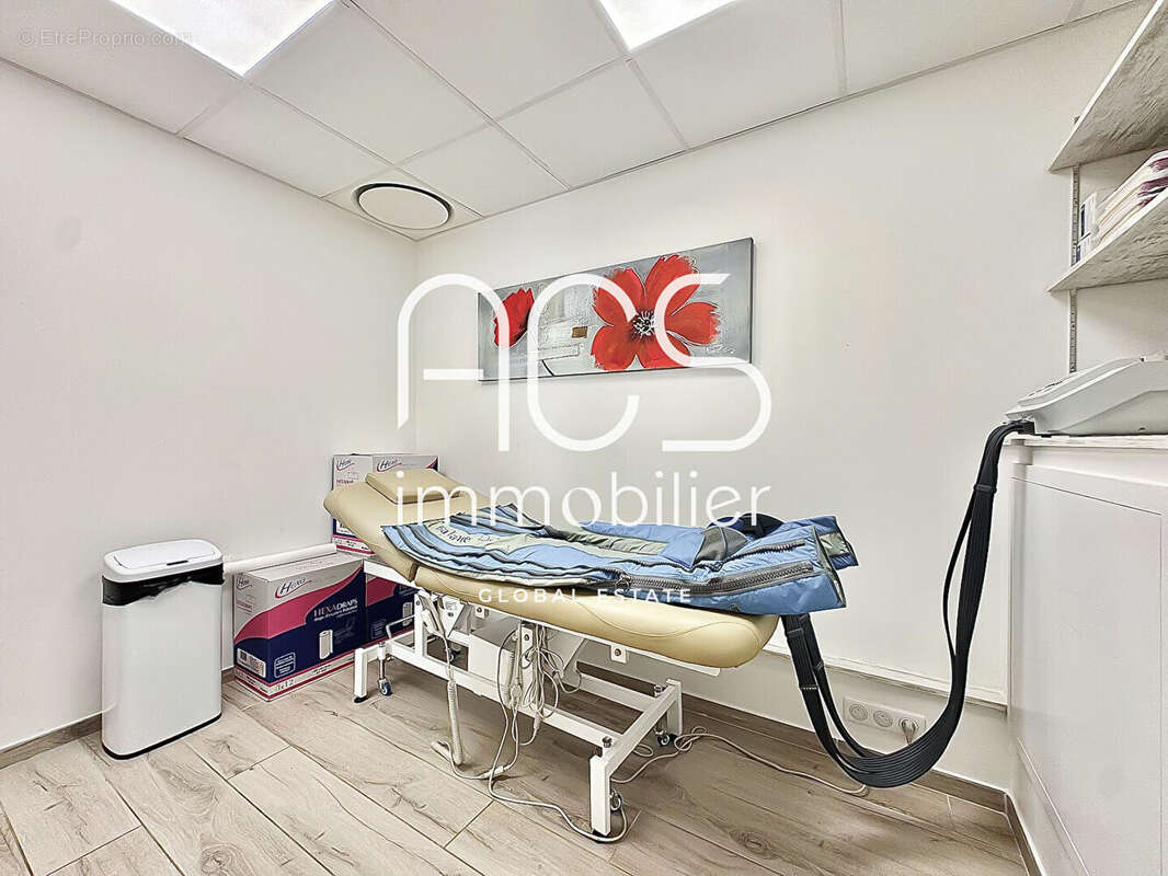 Commerce à SAINTE-MAXIME