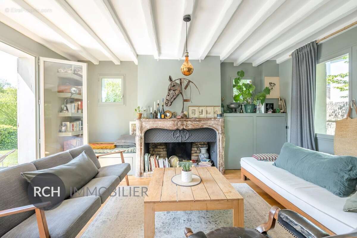 Maison à MONTFORT-L'AMAURY