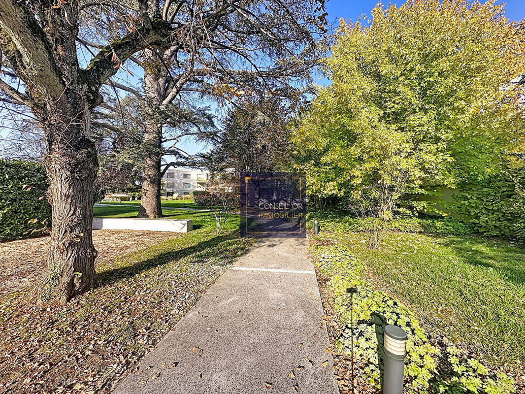 Appartement à CHAPONOST