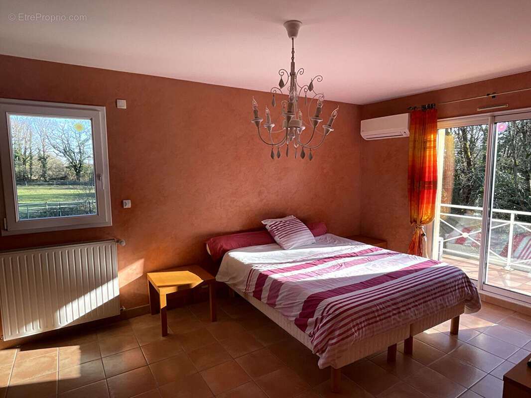 Maison à PONT-SAINT-MARTIN