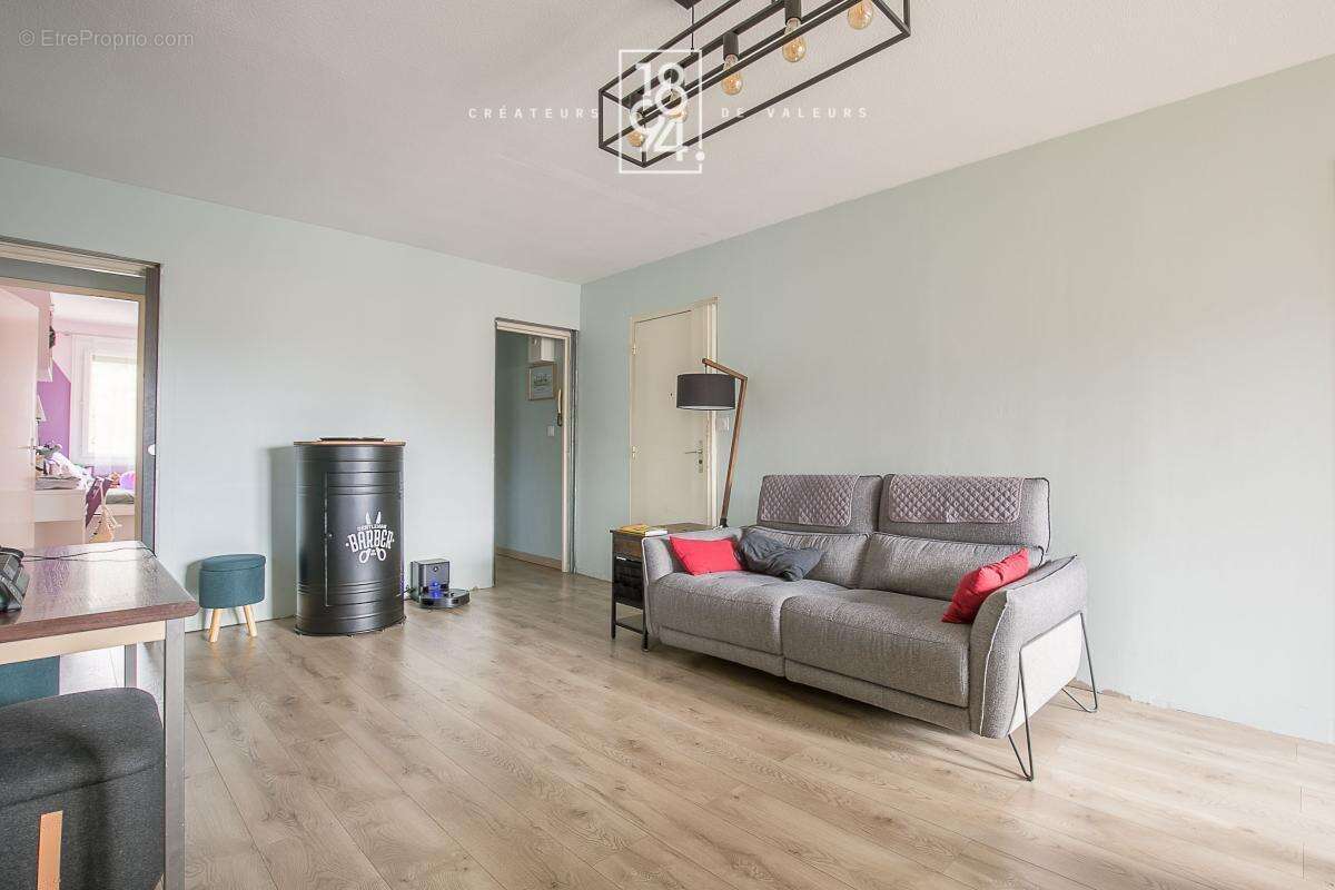 Appartement à MARSEILLE-12E